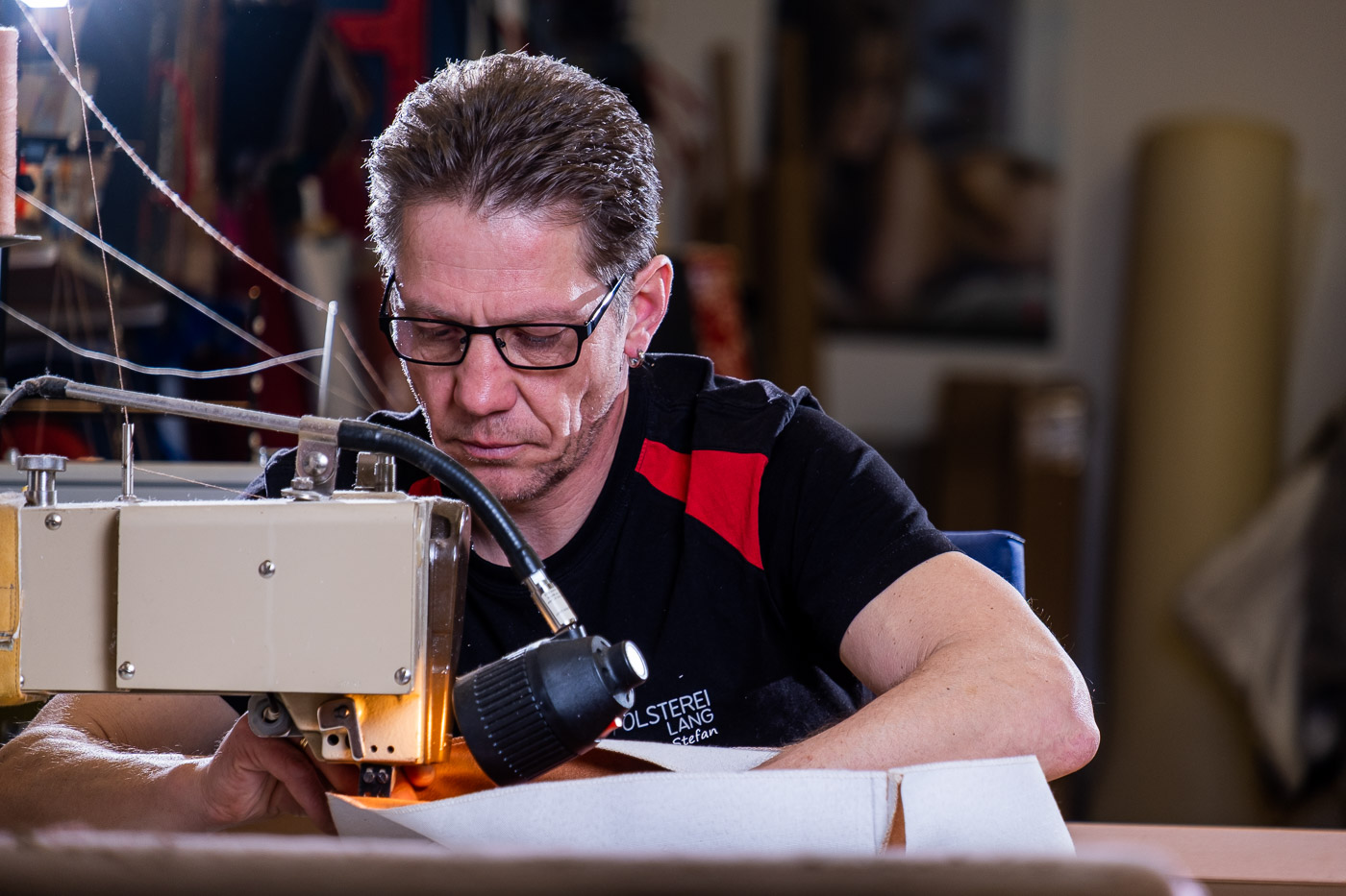 Polsterei Lang – Handwerk & Portrait