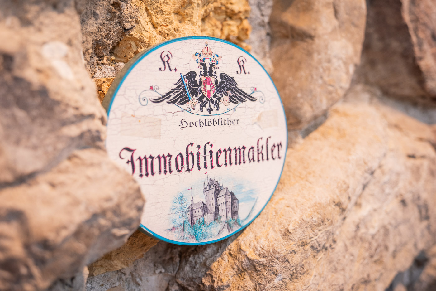 Schild Makler